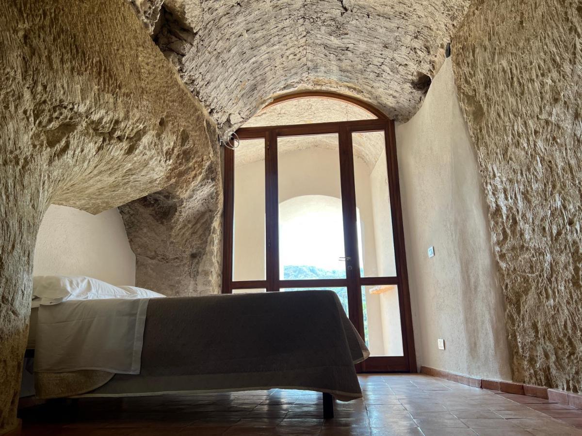 La Rupe Apartments Tropea Buitenkant foto