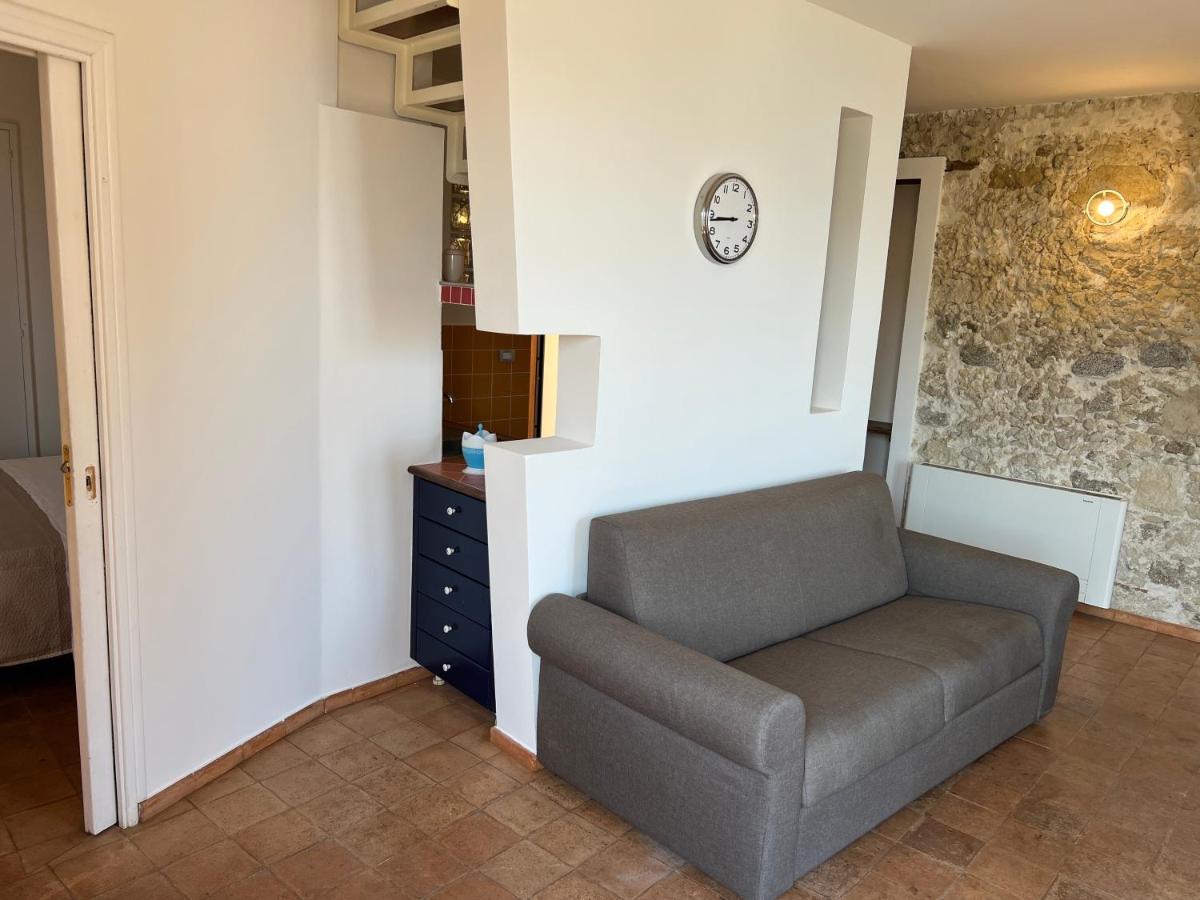 La Rupe Apartments Tropea Buitenkant foto
